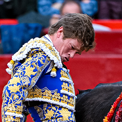 Borja Jimenez bullfighter
